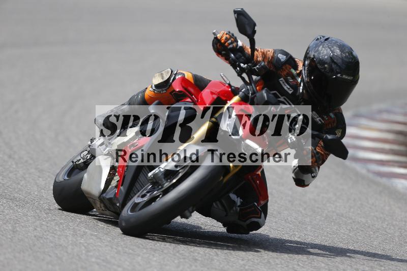 /27 12.06.2025 Ducati Schweiz Trackday Warmup  ADR/gelb-jeaune/ohne